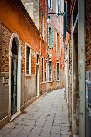 Architectural | Narrow Street in Venice Wallpaper Mural Architectural Architectural