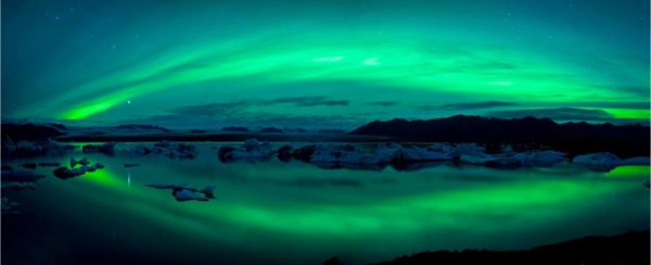 Extra Large | Northern Lights Over Jokulsarlon Lagoon Wall Mural Extra Large Extra Large