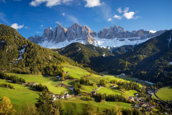 Italian | Val Di Funes – Dolomites Wall Mural Italian Italian