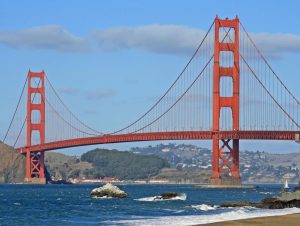 Landmarks | Golden Gate Bridge Waves Mural Wallpaper Landmarks Landmarks