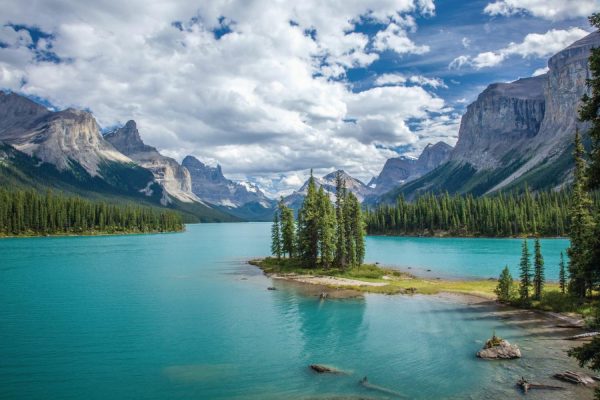 Landscapes & Scenic | Maligne Lake, Jasper National Park Wall Mural Landscapes & Scenic Landscapes & Scenic